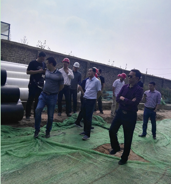 公司柳林安置区项目（龙源嘉苑）召开节前工程进度检查和安全维稳宣讲工作