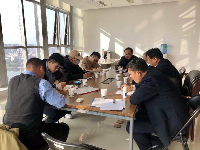 赫喆团支部深入召开以党史学习教育为引领的“四史”宣传教育暨“党的十九届六中全会精神”集中学习研讨研讨会