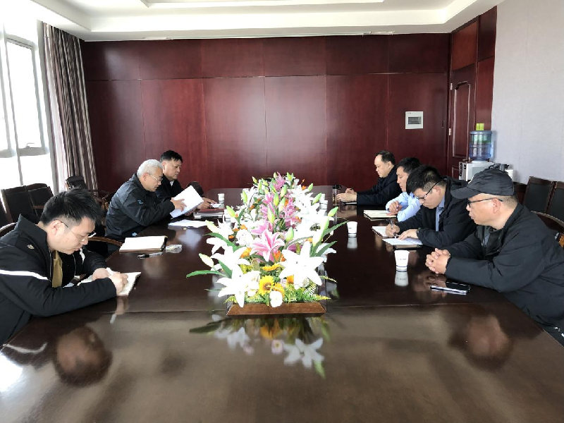 dcbox小金库官网赫喆团支部召开学习贯彻“全国‘两会’精神”专题会议