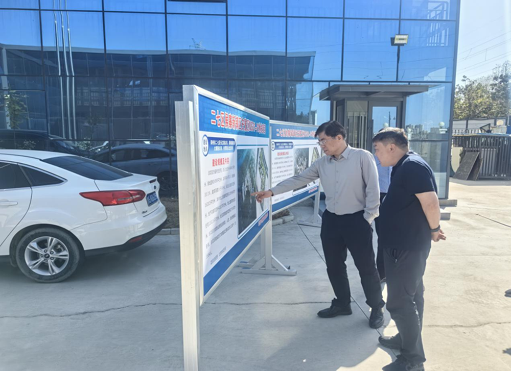 郑州市建设投资集团有限公司党委书记、董事长汪洋到侯寨新镇区安置区项目调研项目建设工作