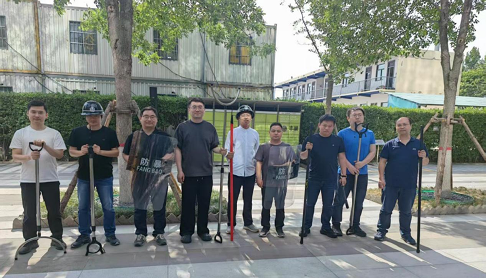 以“演”筑防   以“练”备战   市建投召开反暴恐专项演练